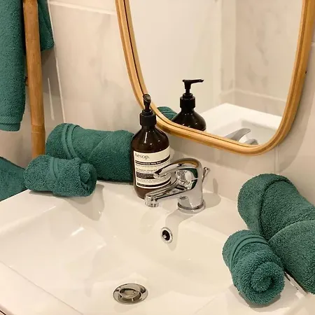 Casa vacanze La Topaze - *